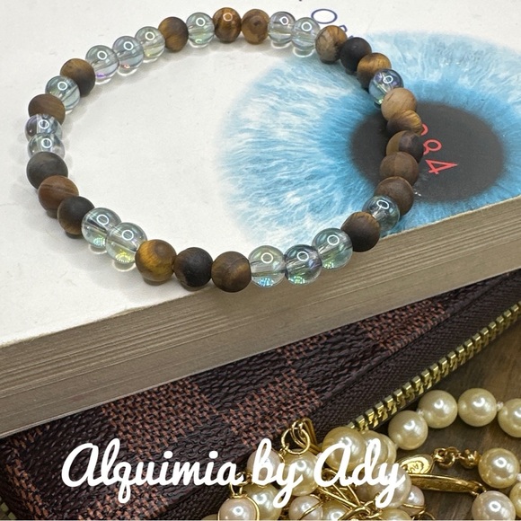 Tiger’s eye Aura Quartz beaded bracelet/problem solving/Capricorn/ - Picture 1 of 3
